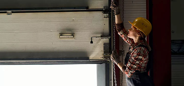 Addressing Common Garage Door Stoppage Issues in Burke Centre, VA