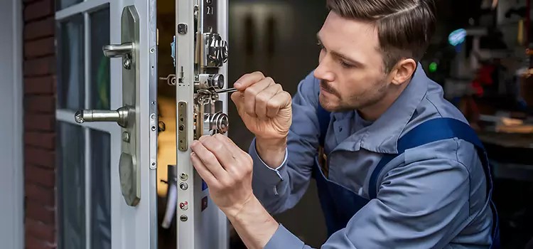 Residential Lock Installation Burke Centre