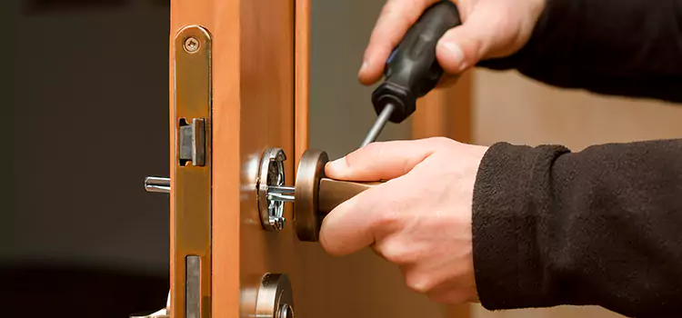 Semi Truck Locksmith Burke Centre